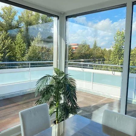 Moderne-penthousewohnung-mitten-im-zentrum-grosse-dachterasse *