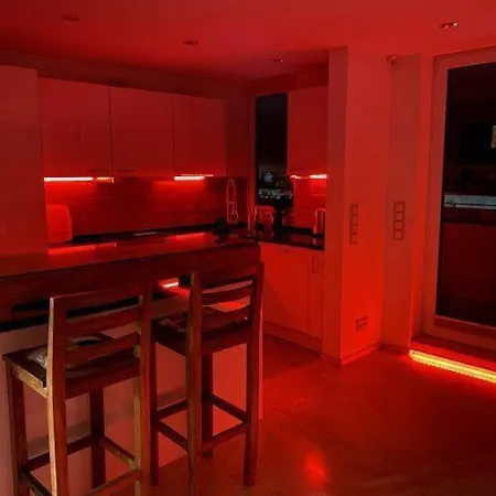 Moderne-penthousewohnung-mitten-im-zentrum-grosse-dachterasse
